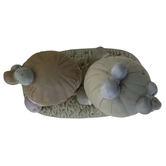 Precious Moments Enesco 1996 "Good Friends Are Forever" Figurine #272422 - Picture 5 of 10